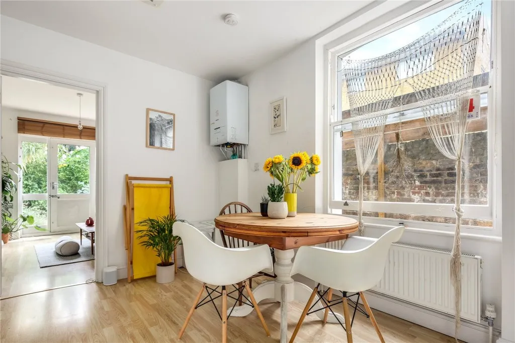 Amhurst Park, N16, photo 9