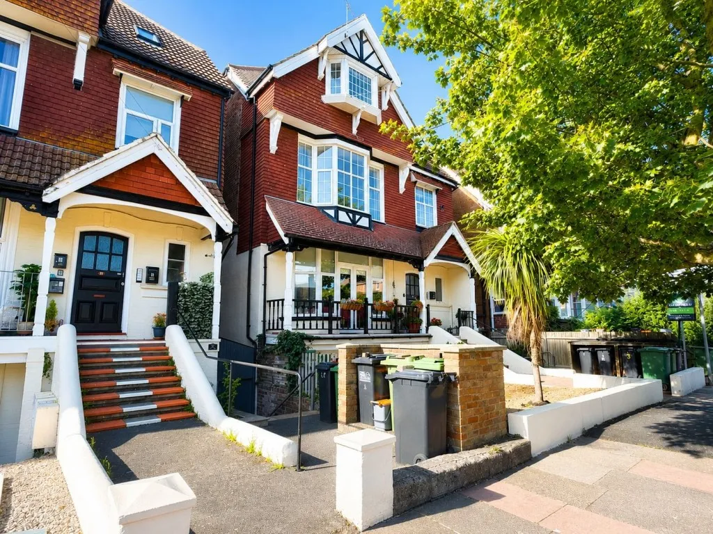 1 bed flat for sale, Cantelupe Road, Bexhill on Sea