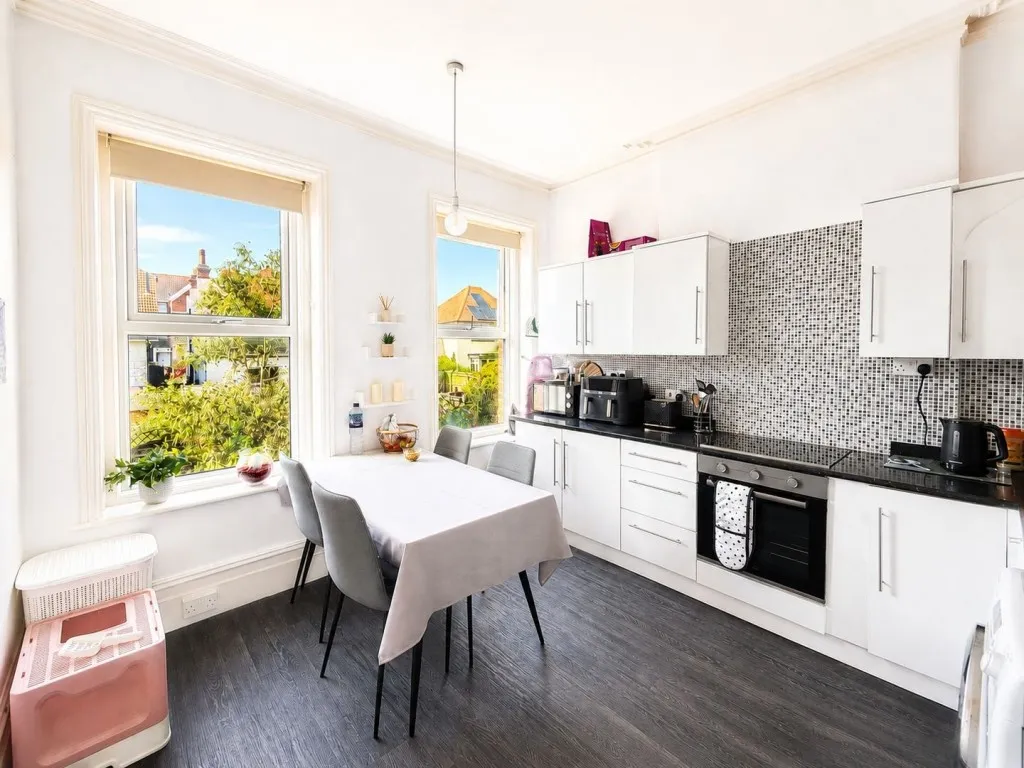 Cantelupe Road, Bexhill on Sea, photo 4