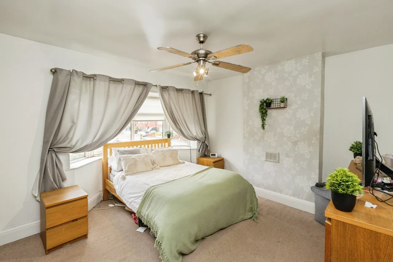 Hallows Avenue, Warrington, WA2, photo 10