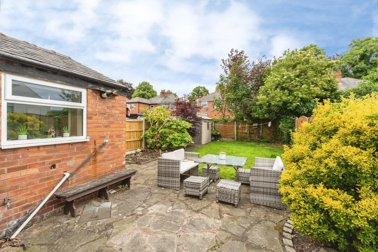 Hallows Avenue, Warrington, WA2, photo 15