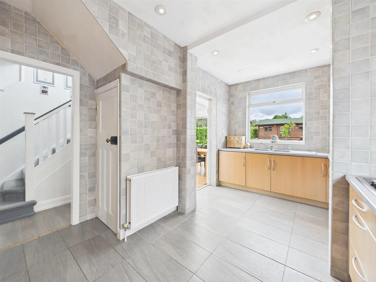 Meadway, Ruislip, Middlesex, HA4 7QW, photo 10