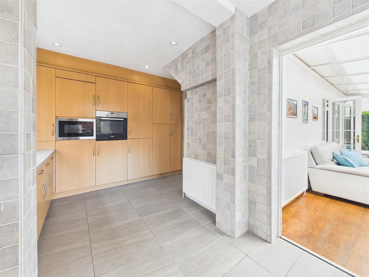 Meadway, Ruislip, Middlesex, HA4 7QW, photo 9