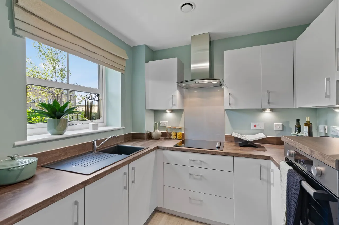 Summer Court, Burley in Wharfedale, LS29, photo 2