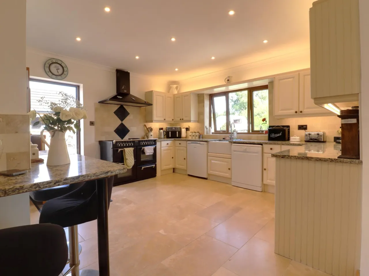Wrexham Road, Tarporley, photo 24