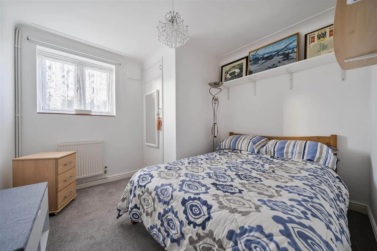 Bowes Avenue, Margate, Kent, CT9 5EP, photo 16