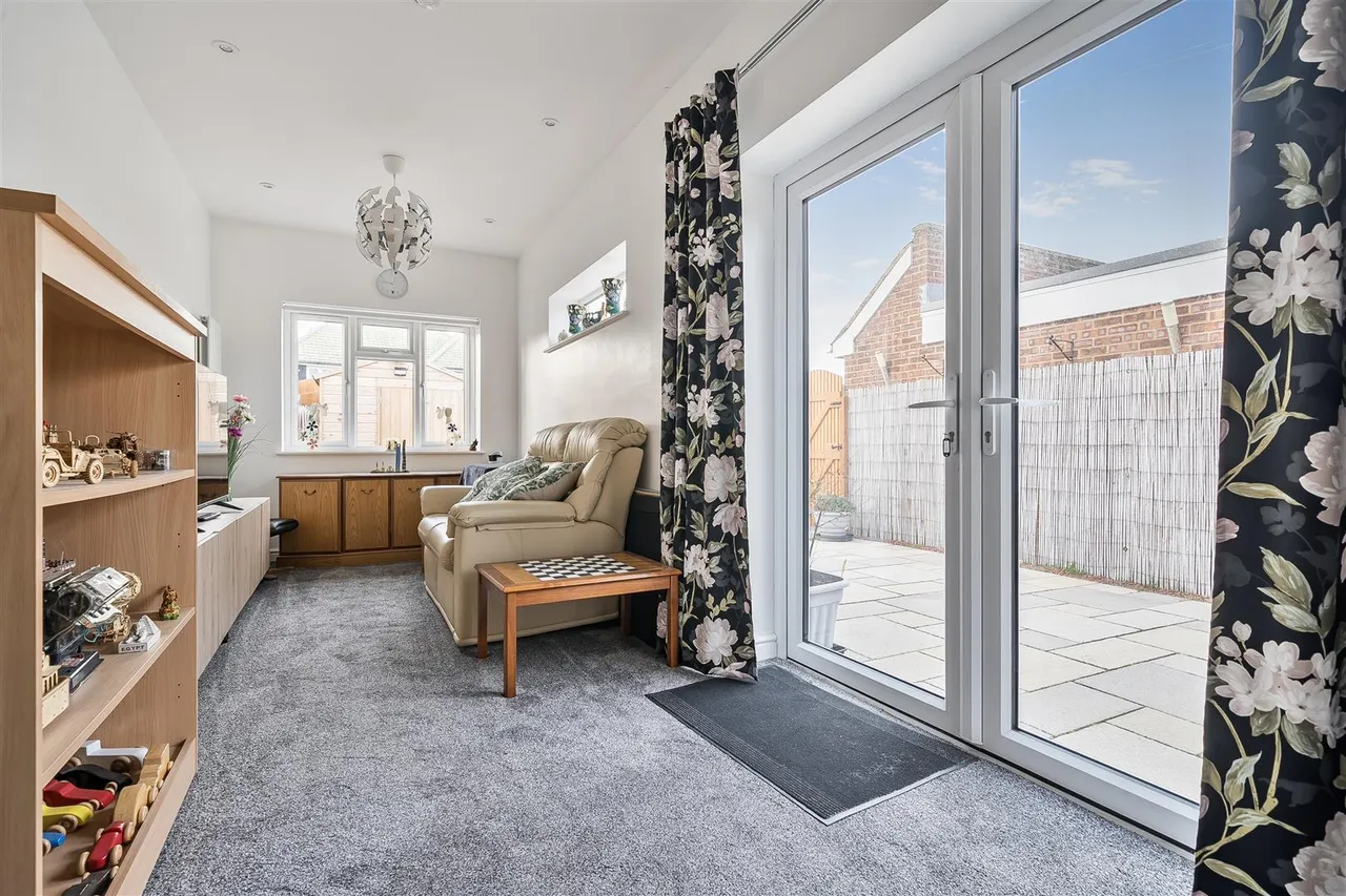 Bowes Avenue, Margate, Kent, CT9 5EP, photo 10