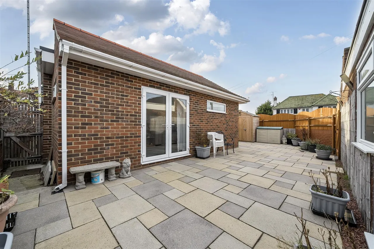 Bowes Avenue, Margate, Kent, CT9 5EP, photo 21