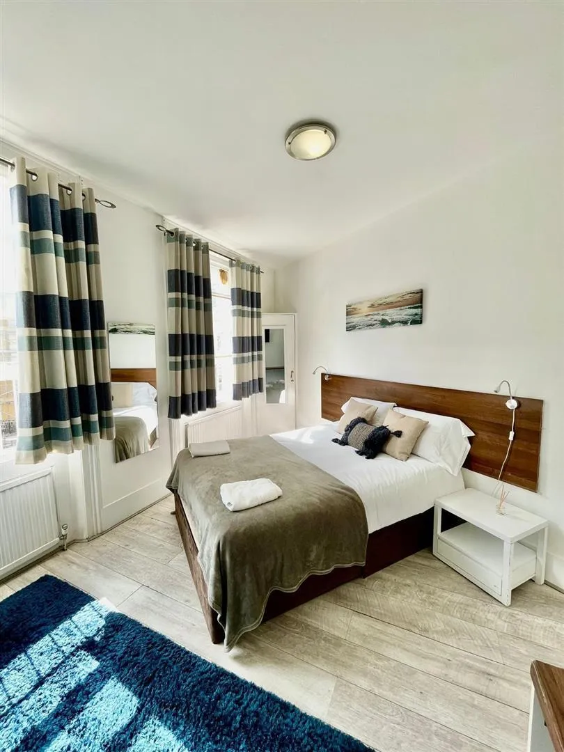 Knaresborough Place, London, SW5, photo 6