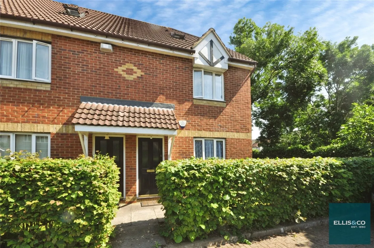 Dorset Mews, Finchley, N3, photo 9