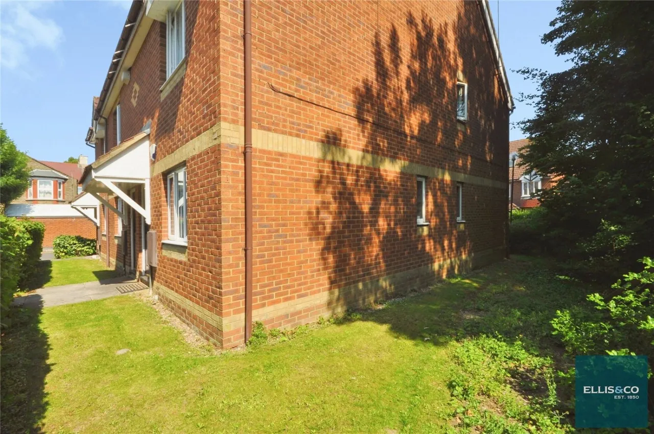 Dorset Mews, Finchley, N3, photo 10