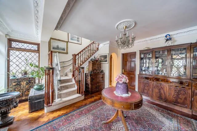 Dollis Avenue, London, N3, photo 10
