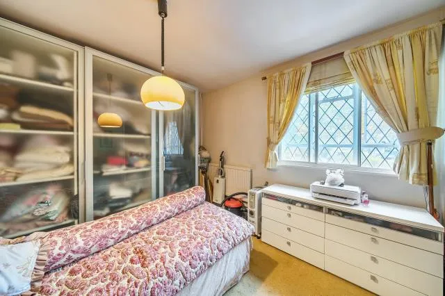 Dollis Avenue, London, N3, photo 14
