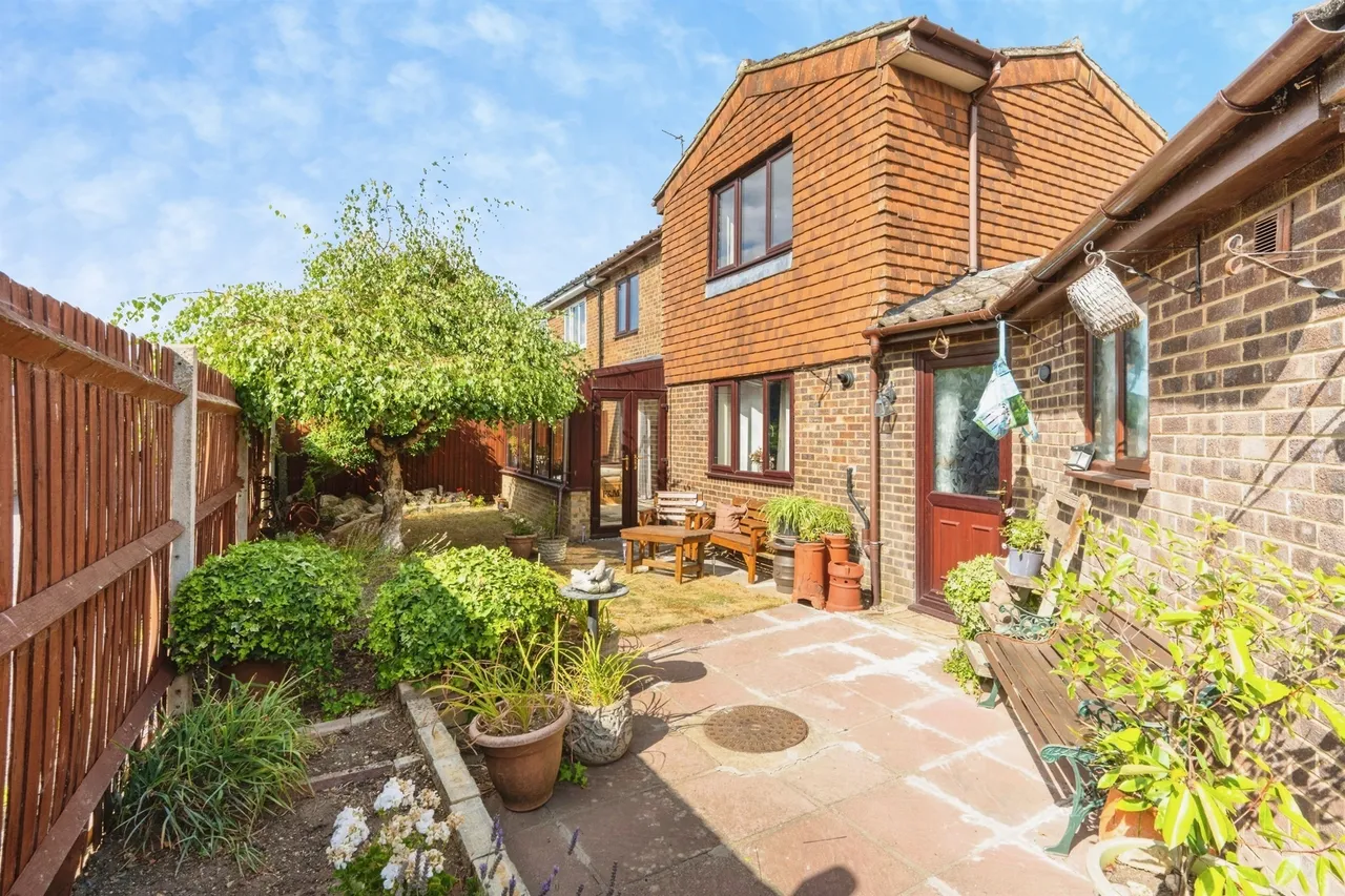 Abbotts Way, Wingrave, HP22, photo 20