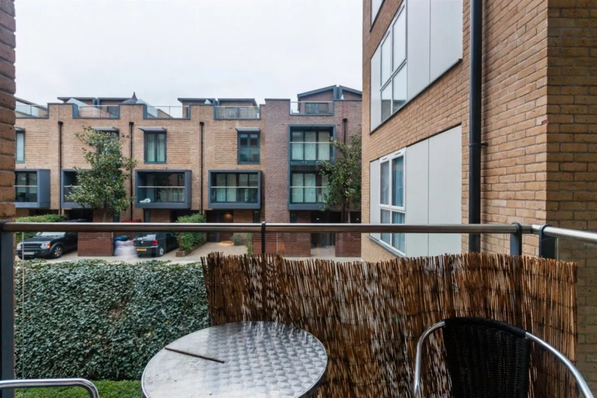 Bromyard Avenue, London, W3, photo 3