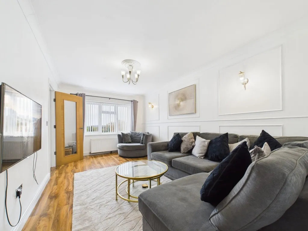 Conway Road, Calcot, RG31, photo 3