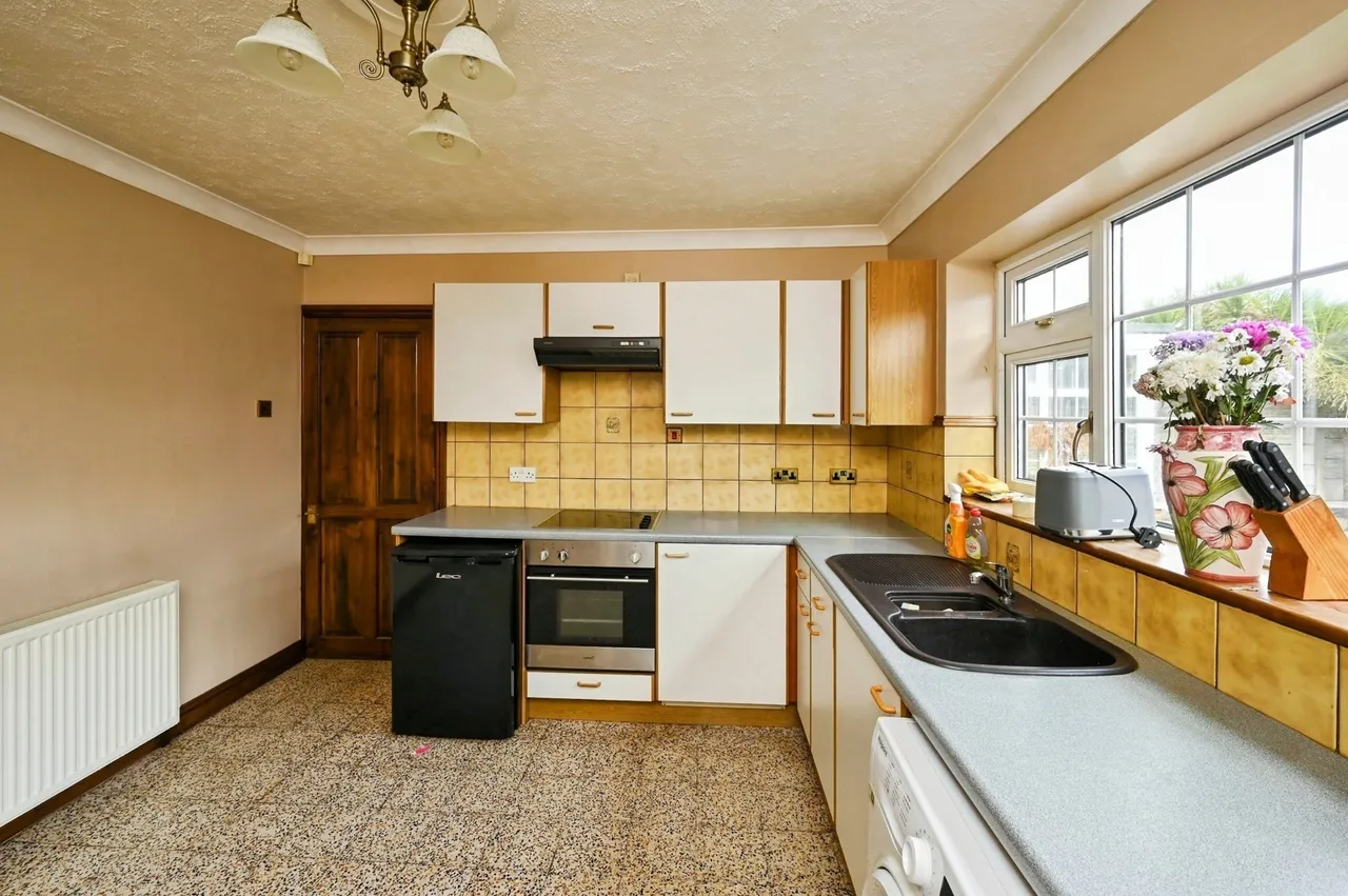 Kingsway, Kirkby-in-Ashfield, NG17, photo 4