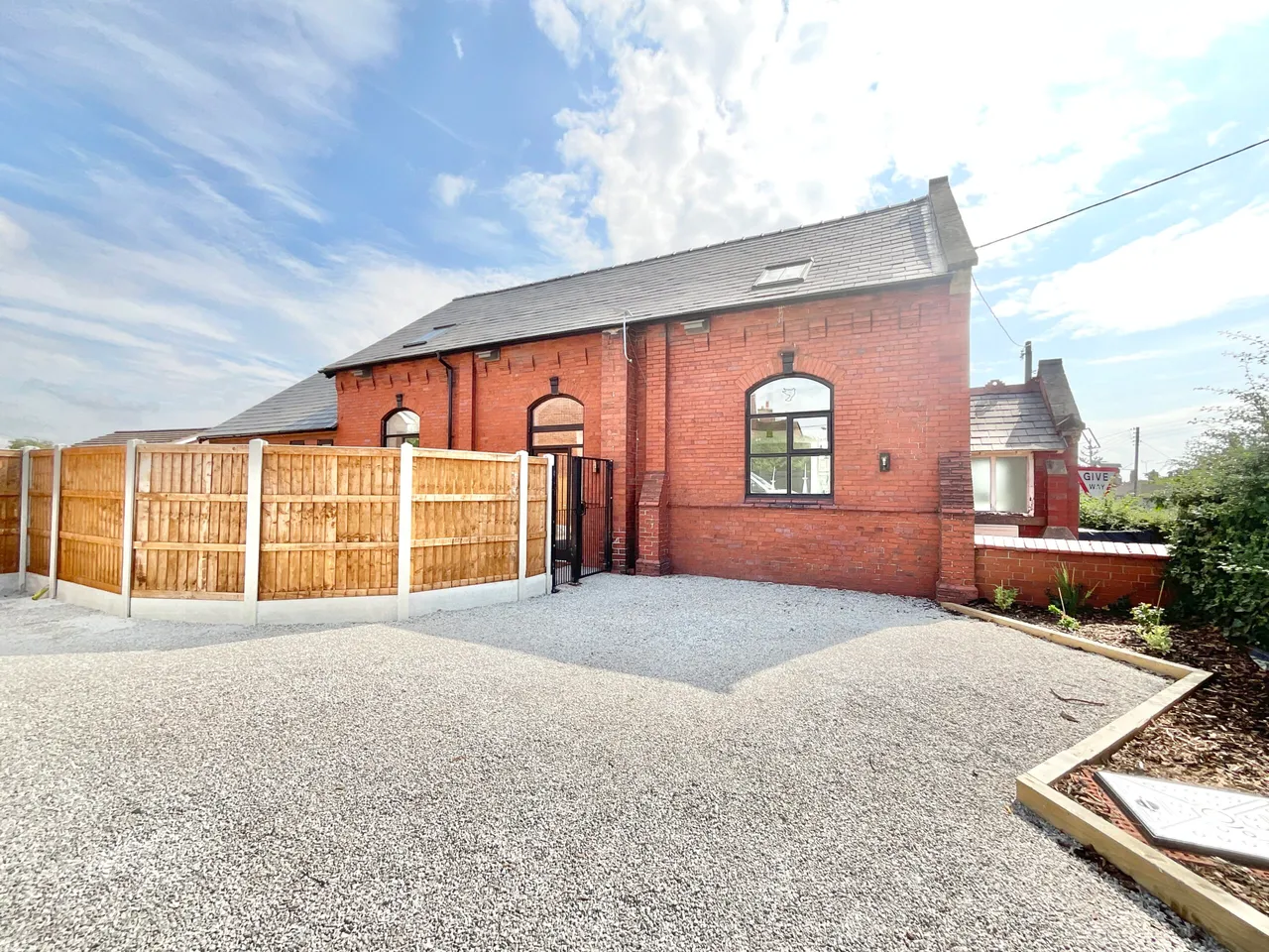 High Offley Road, Woodseaves, ST20, photo 28