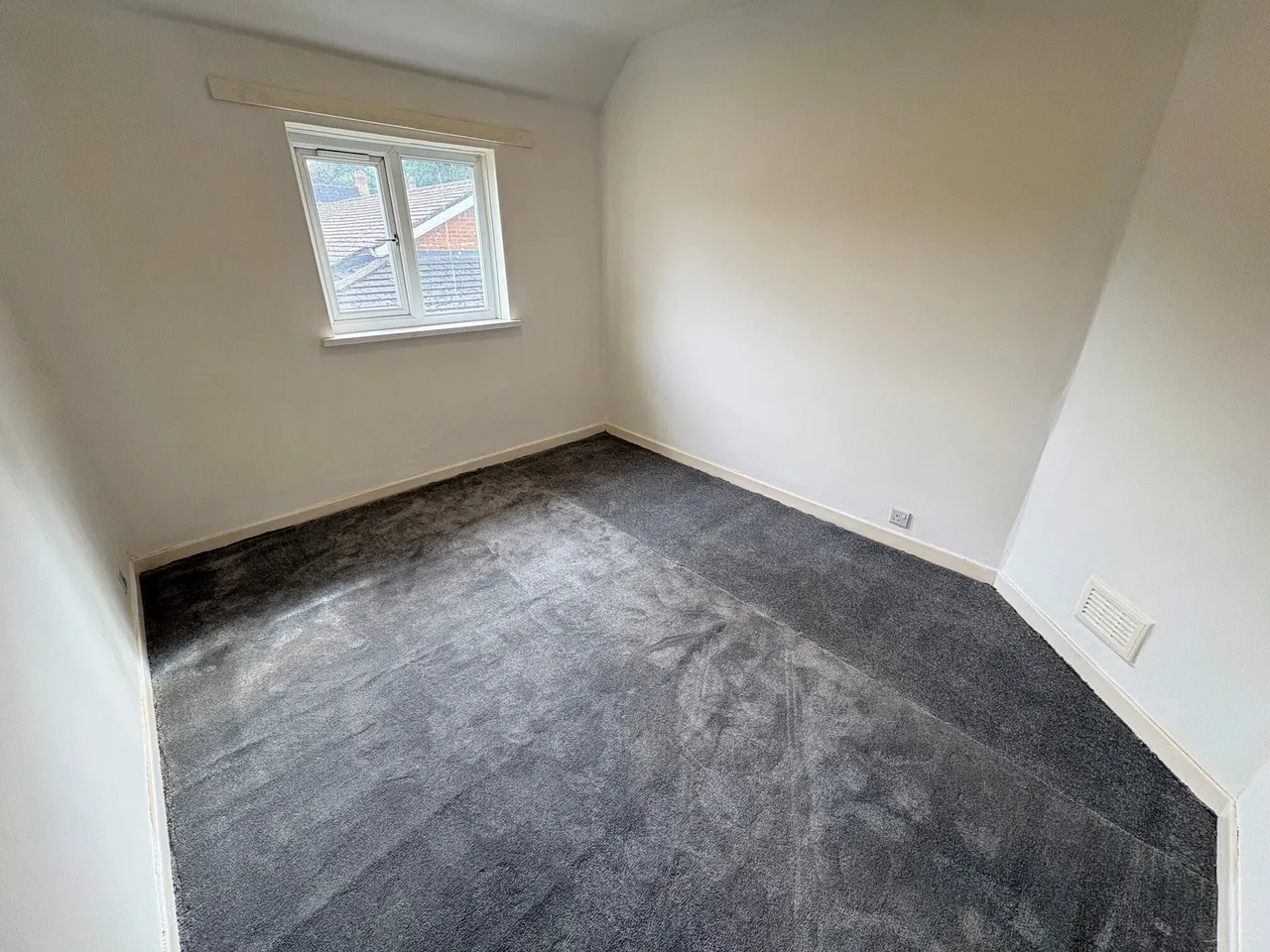 Ash Tree Square, Bramcote, NG9, photo 11
