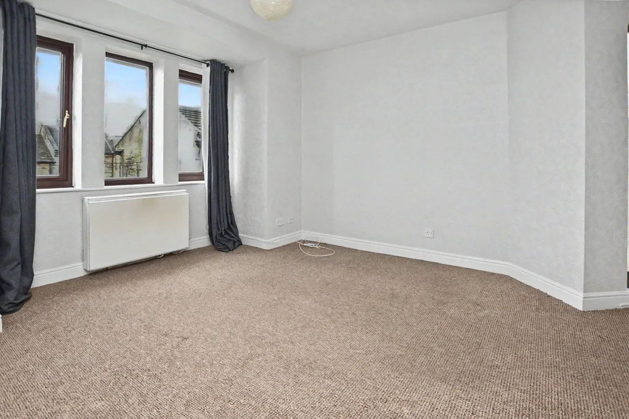Clifton Place, Pudsey, LS28, photo 5
