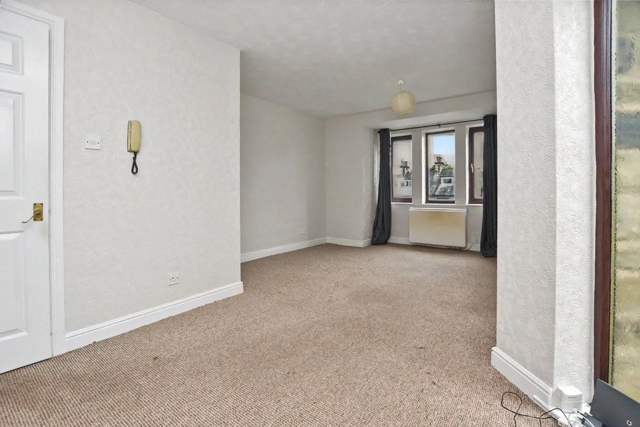 Clifton Place, Pudsey, LS28, photo 9