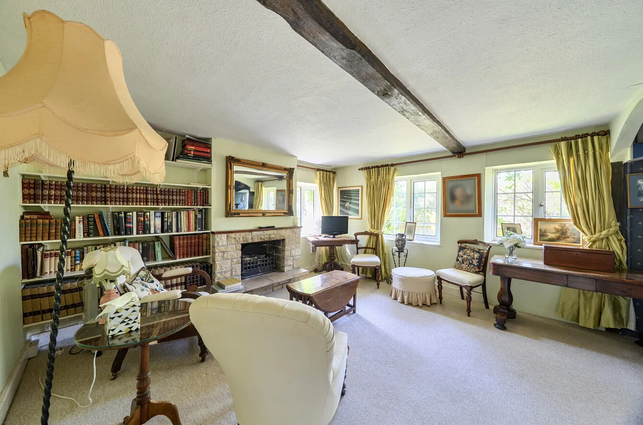 East Orchard, Shaftesbury, Dorset, SP7 0LW, photo 5