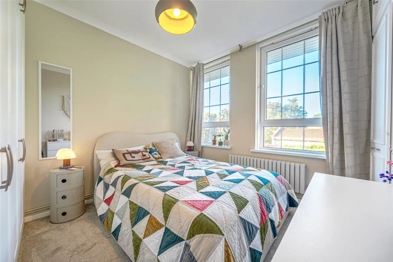 Swan Road, SE16, photo 5