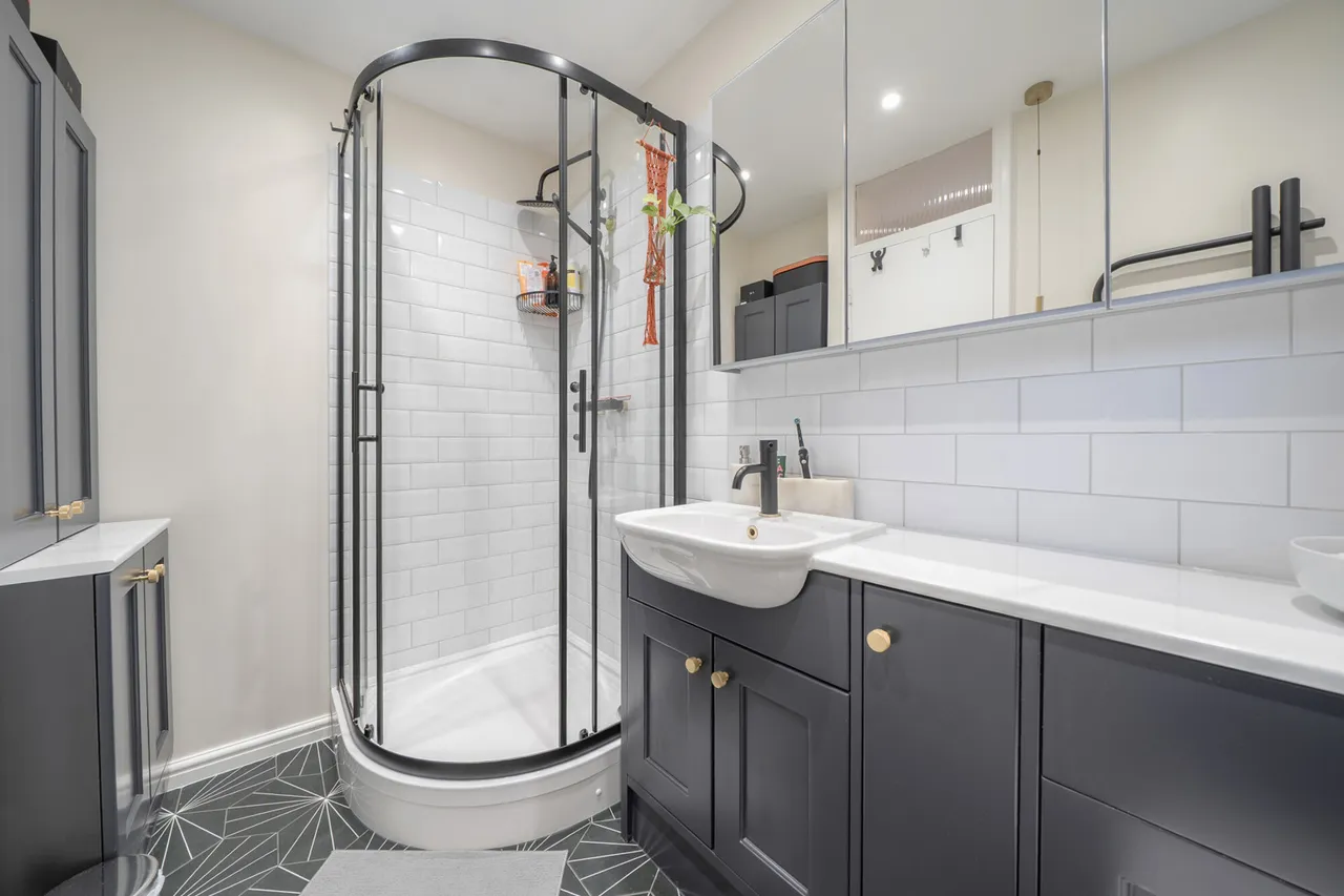 Swan Road, SE16, photo 8