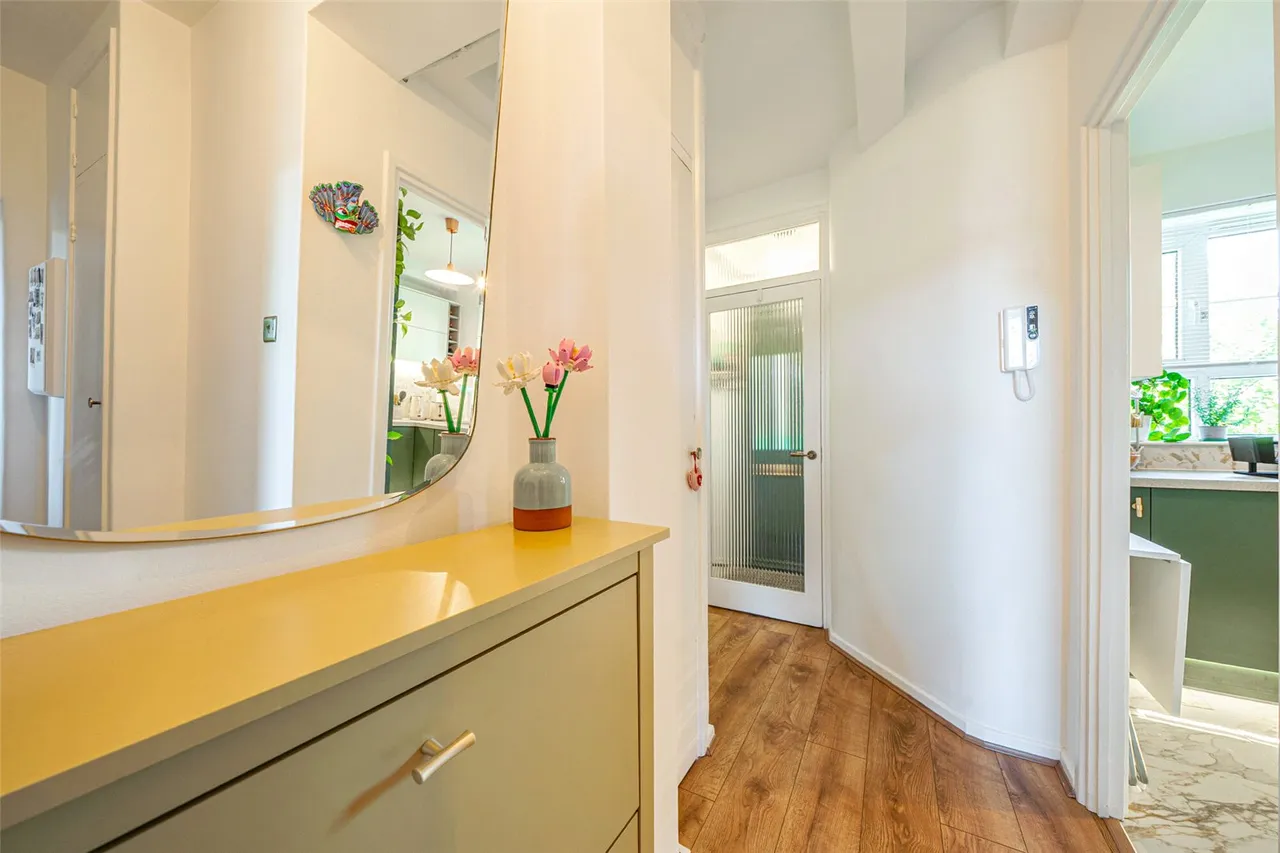 Swan Road, SE16, photo 17