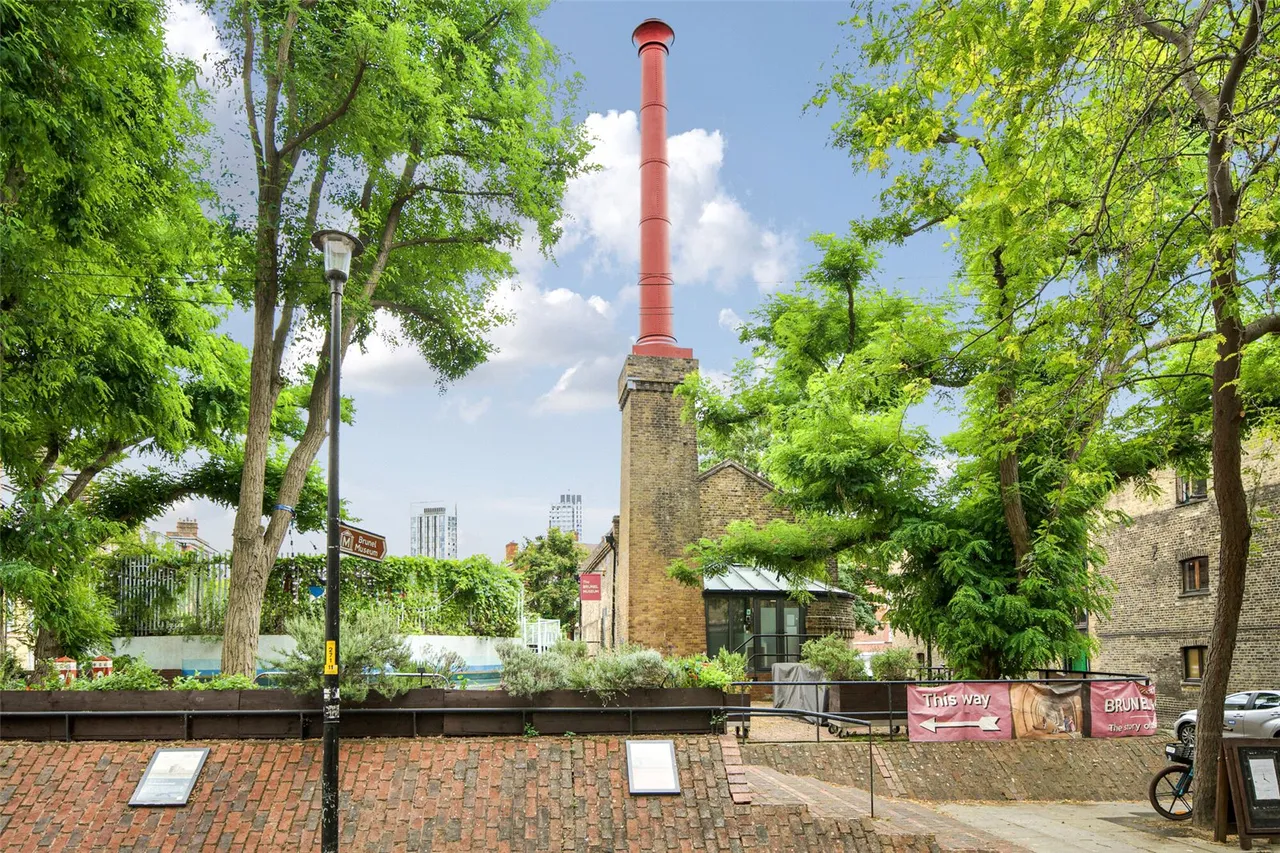 Swan Road, SE16, photo 30