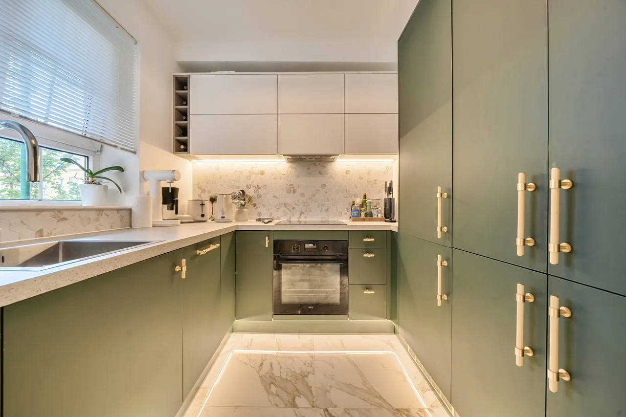 Swan Road, SE16, photo 12