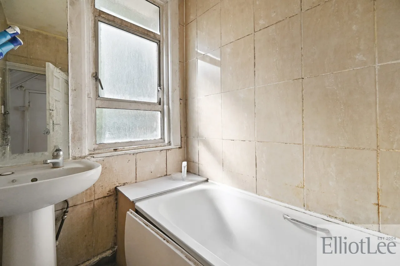 Fernbank Avenue, Wembley, HA0, photo 6