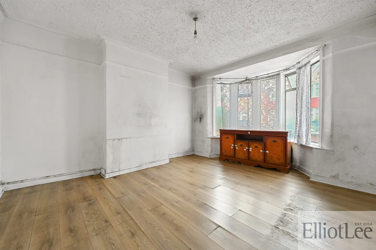 Fernbank Avenue, Wembley, HA0, photo 2
