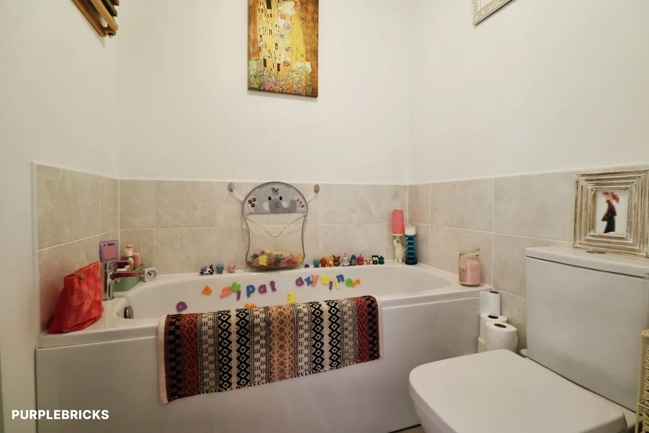 Rhodfa Ieuan, Cardiff, CF5, photo 13