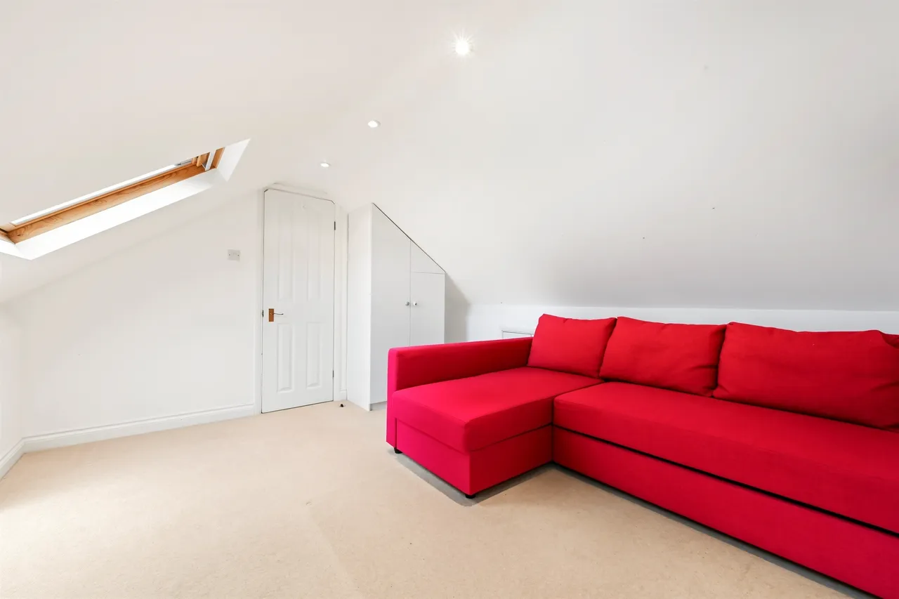 Vicarage Road, Pitstone, LU7, photo 21