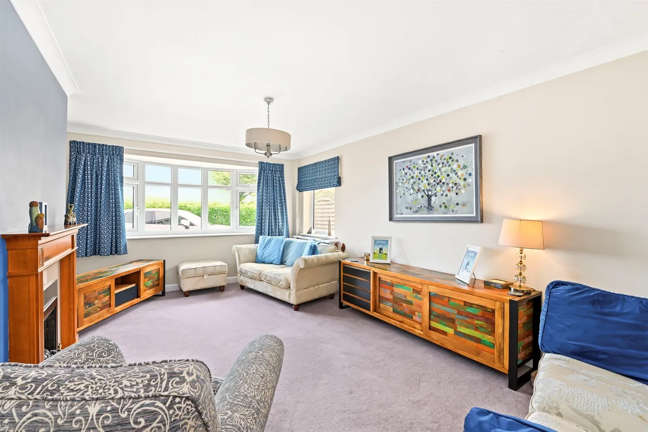 Vicarage Road, Pitstone, LU7, photo 4