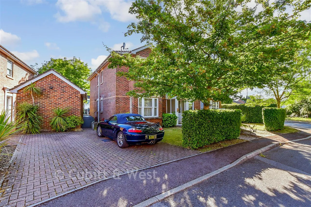 Hambledon Road, Waterlooville, PO7, photo 2