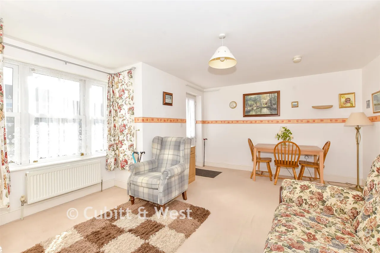 Hambledon Road, Waterlooville, PO7, photo 4
