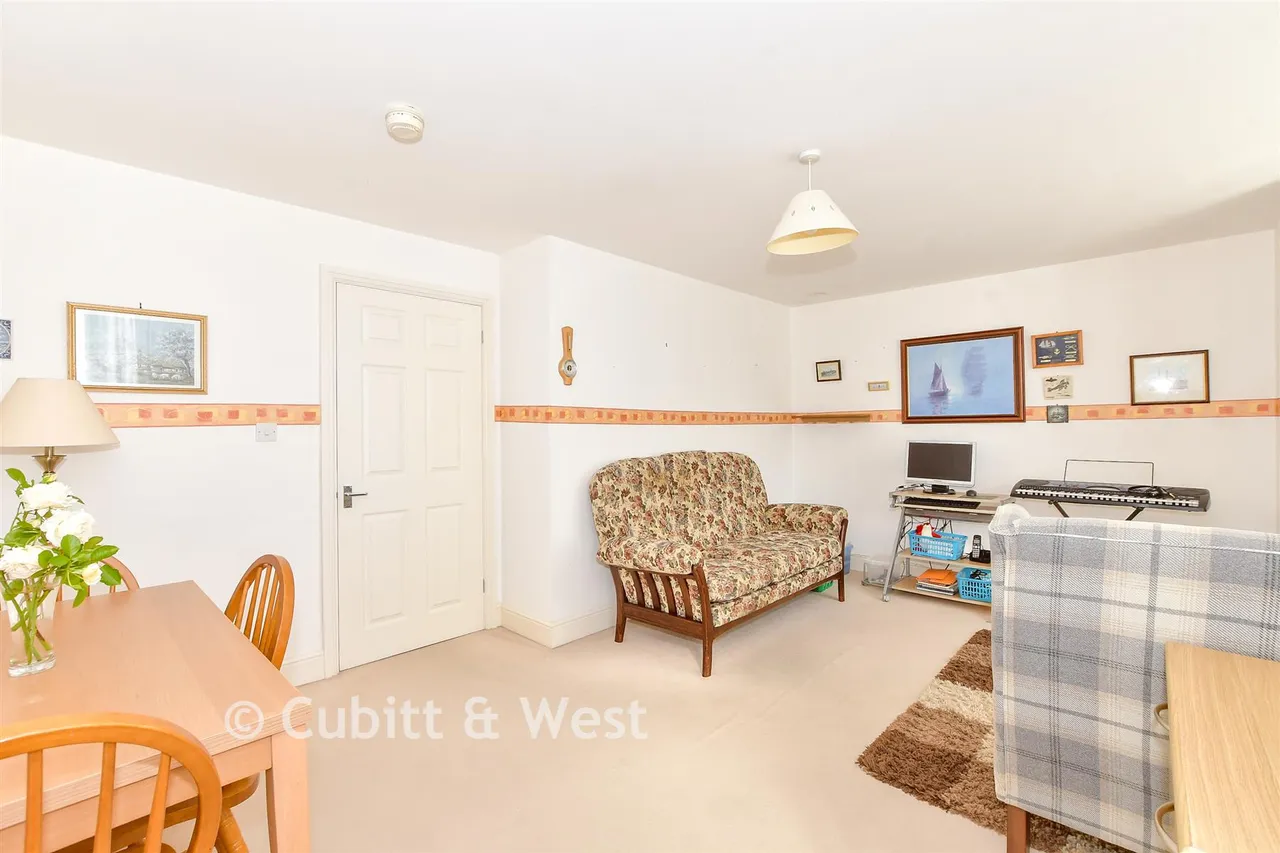 Hambledon Road, Waterlooville, PO7, photo 6