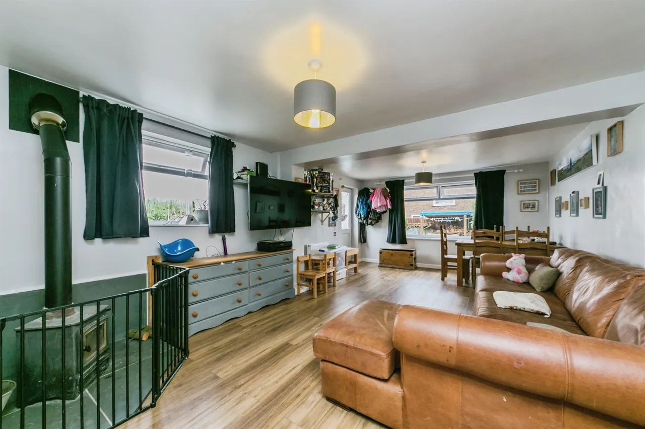 Oak Close, Uttoxeter, ST14, photo 5