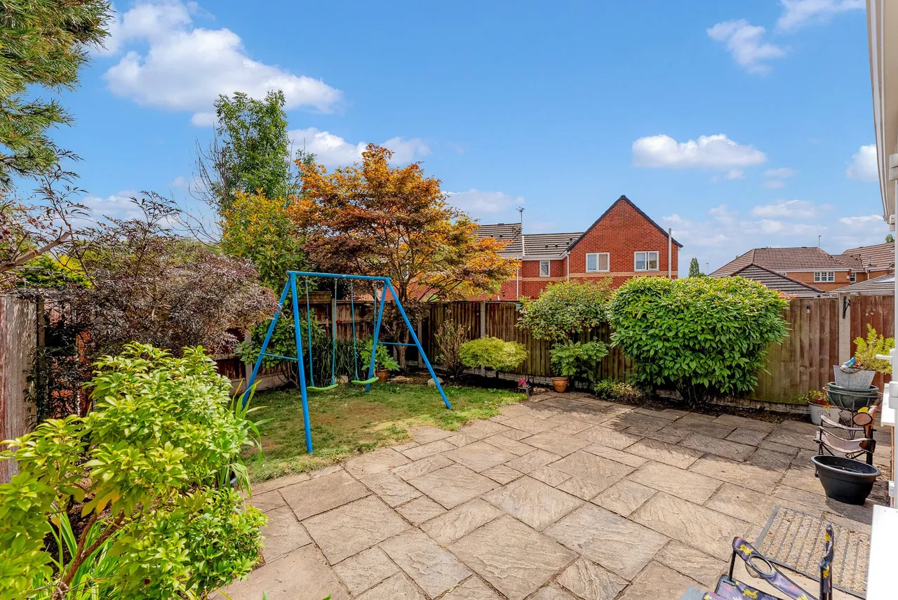 Foxley Heath, Widnes, WA8 7EB, photo 38