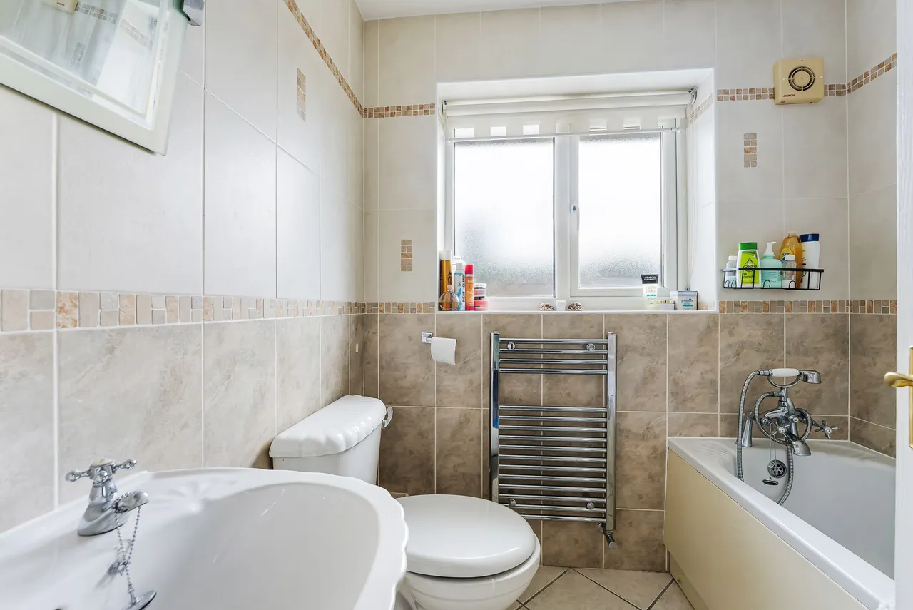 Foxley Heath, Widnes, WA8 7EB, photo 27