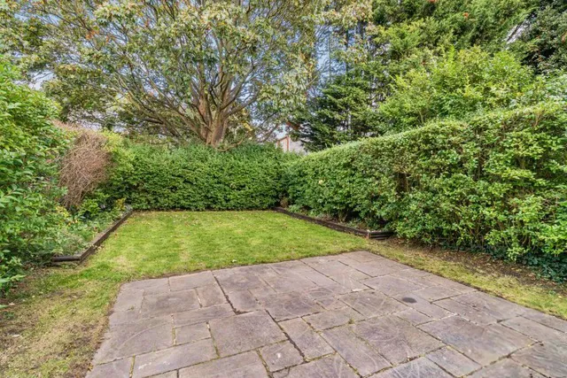 Neale Close, Hampstead Garden Suburb, N2, photo 3