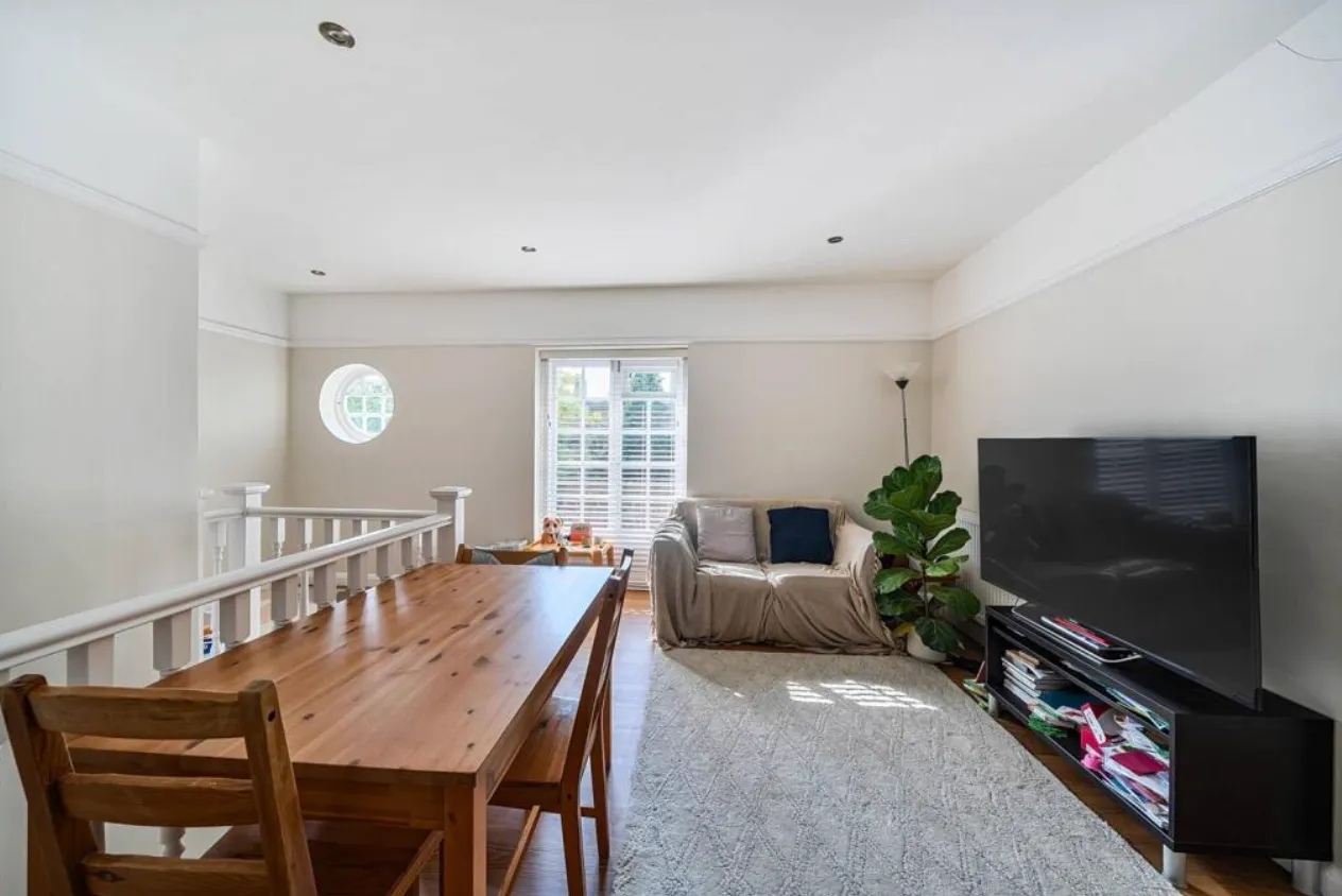 Neale Close, Hampstead Garden Suburb, N2, photo 7