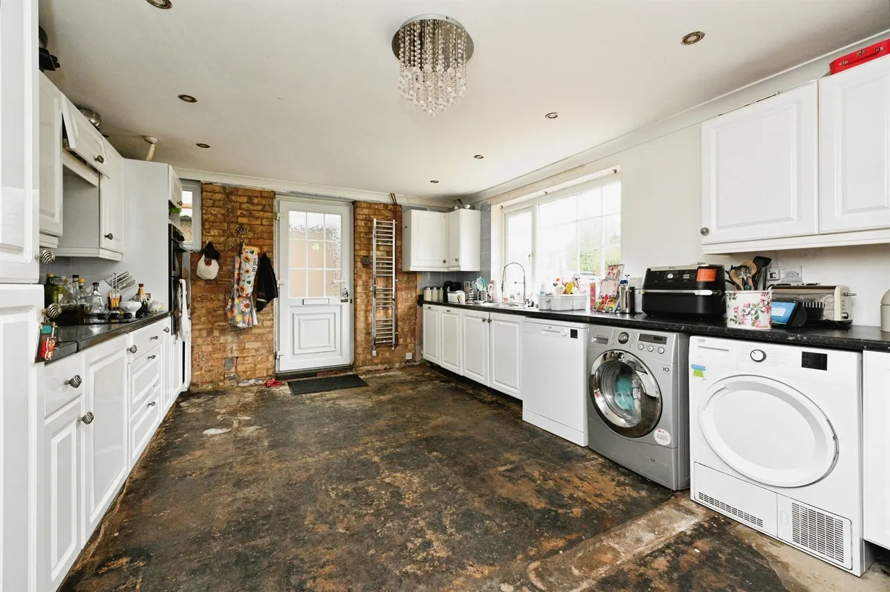 Low Road, Walpole Cross Keys, PE34, photo 2
