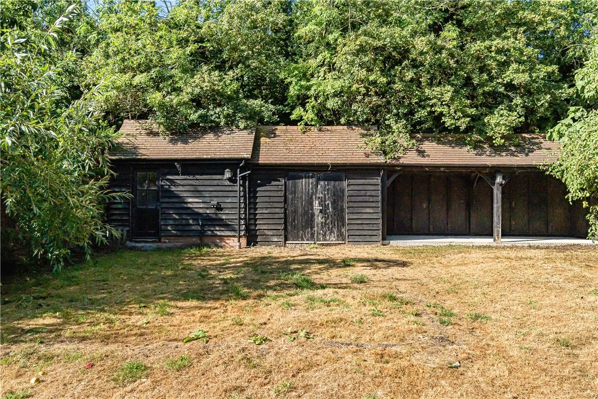 Nash Lee Lane, Wendover, HP22, photo 29