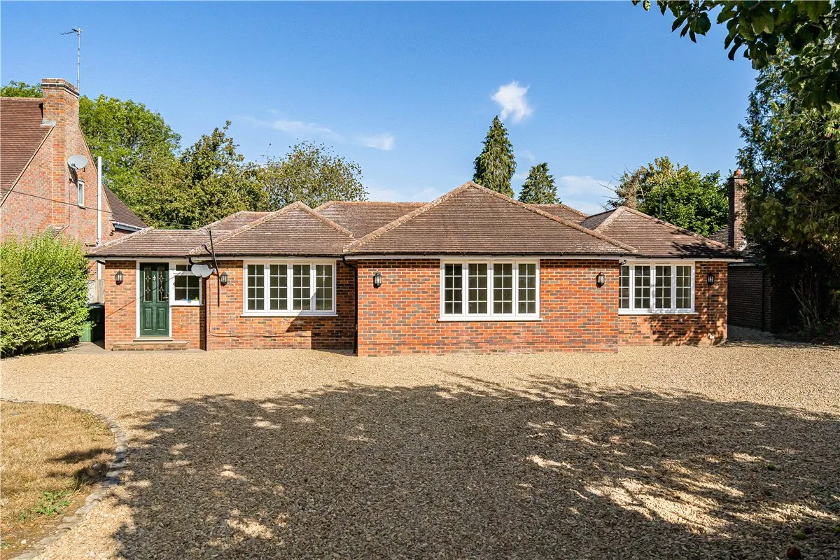 6 bed house to rent, Nash Lee Lane, Wendover, HP22