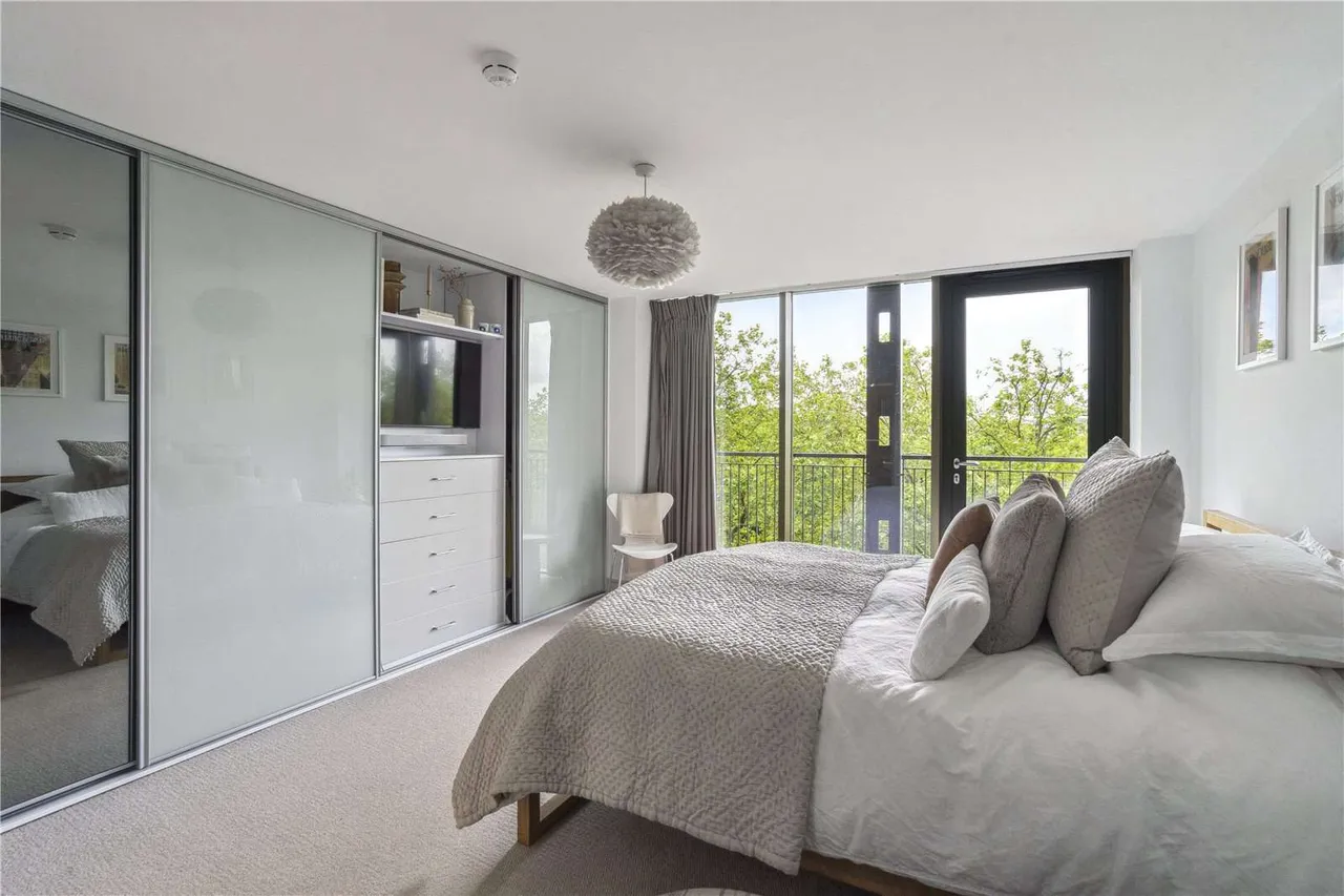 Lower Guinea Street, Bristol, Somerset, BS1 6QX, photo 8