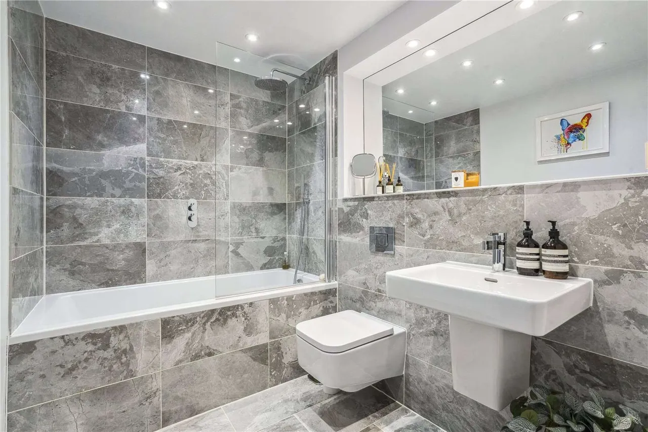 Lower Guinea Street, Bristol, Somerset, BS1 6QX, photo 12