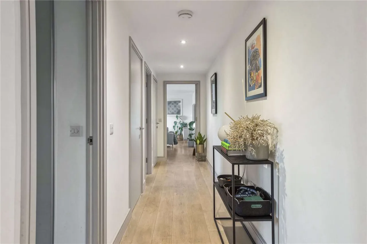 Lower Guinea Street, Bristol, Somerset, BS1 6QX, photo 6